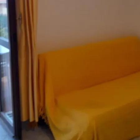 Immerso Nel Nel Centro Di *